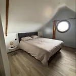 Avec Piscine Interieure Jacuzzi Et Cinema *