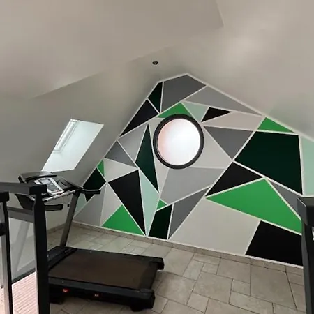 Avec Piscine Interieure Jacuzzi Et Cinema