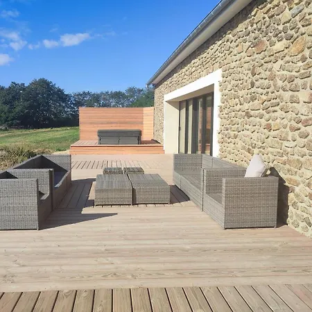 Avec Piscine Interieure Jacuzzi Et Cinema Oisseau