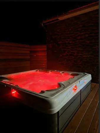 Ferienhaus Avec Piscine Interieure Jacuzzi Et Cinema Oisseau