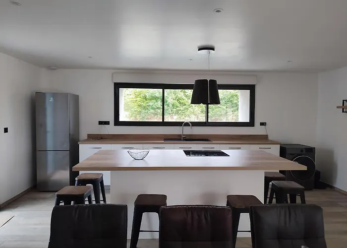 Casa vacanze Avec Piscine Intérieure Jacuzzi Et Cinéma Oisseau